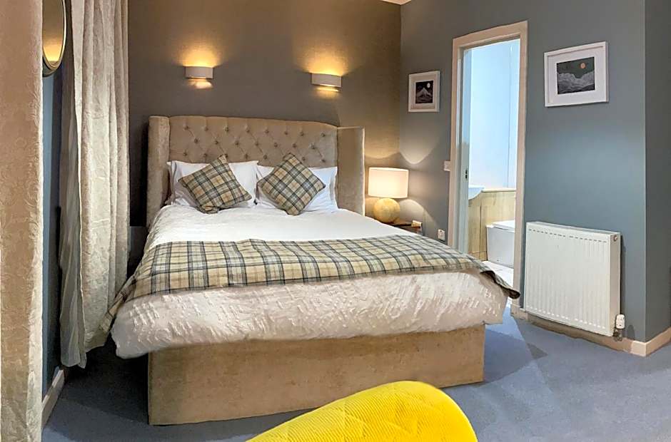 Red Lion, Coorie Inn