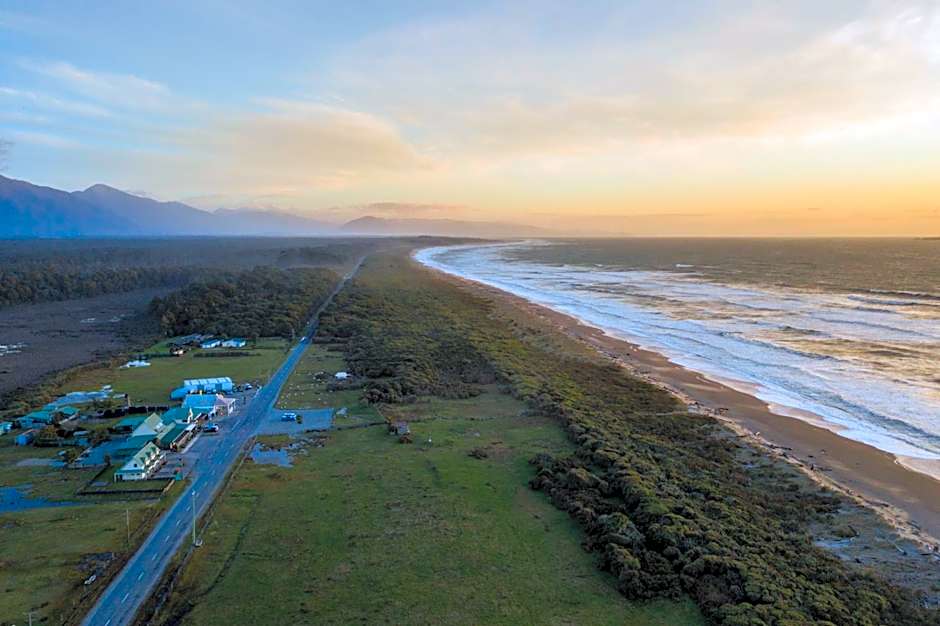 Haast Beach Motel