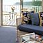 Dockside Guest Quarters