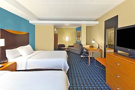 One-Bedroom Suite with Two Queen Beds and Sofa Bed