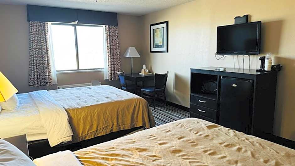 Wingate by Wyndham Beaver I-15