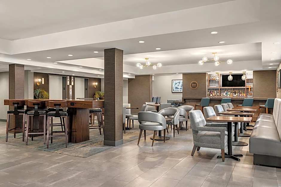 Four Points by Sheraton Chicago Westchester/Oak Brook