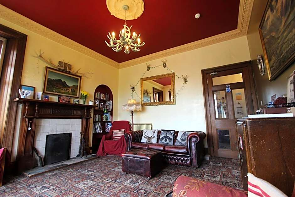 Fort William Backpackers