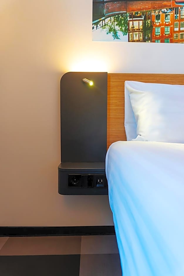 easyHotel Amsterdam Arena Boulevard