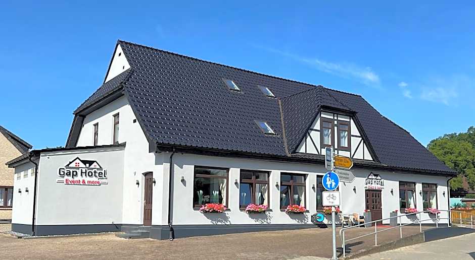 Gap Hotel event & more