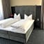 ROSS Hotel