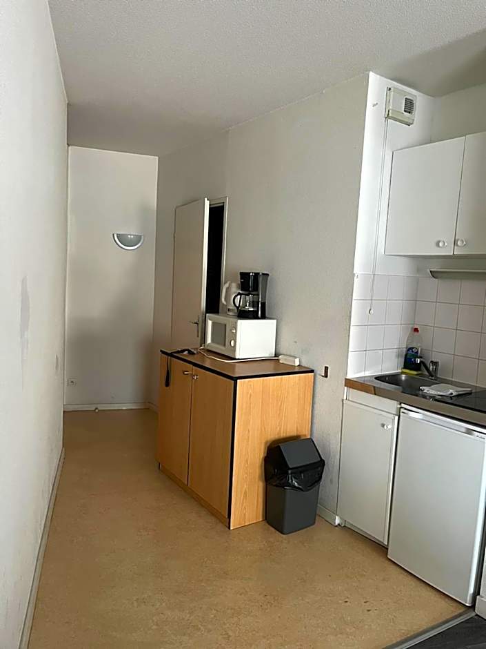 KOSY Appart'Hôtels - La Maison Des Chercheurs