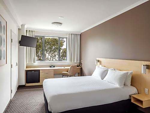 Hotel Ibis Sydney Olympic Park