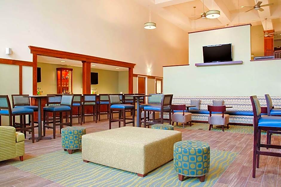 Hampton Inn By Hilton And Suites Providence/Warwick-Airport