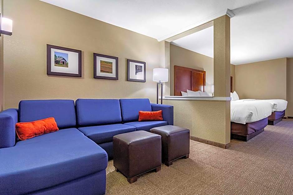 Comfort Inn & Suites Sidney I-80