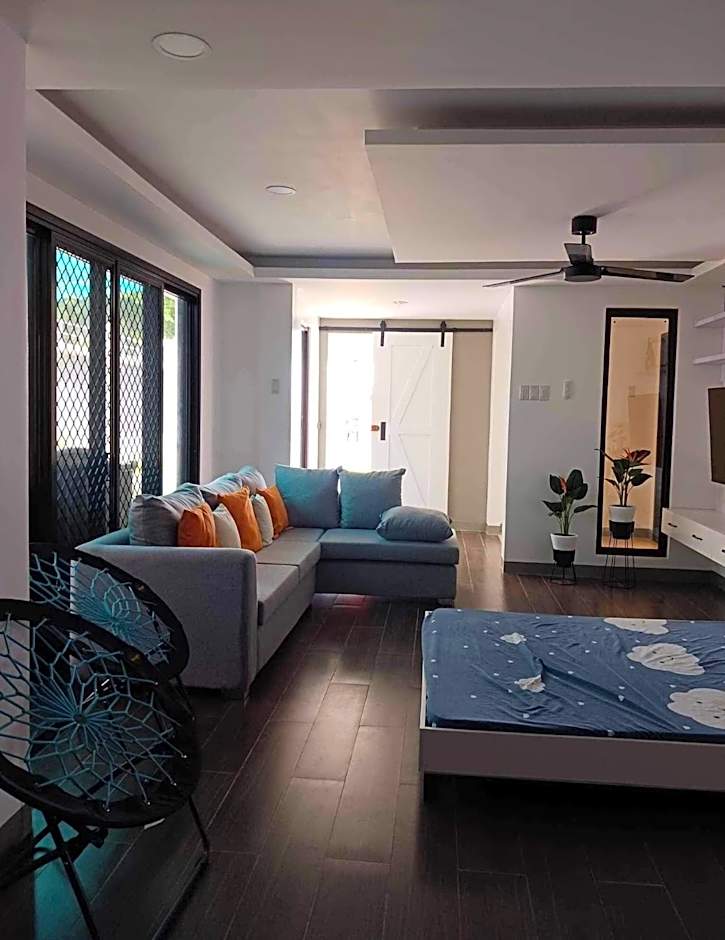 Casa Anaya Vacation Beachfront Home