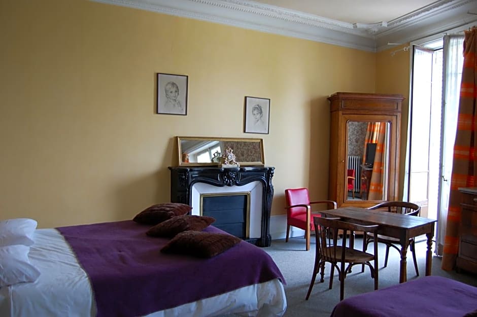 Hotel Savoy