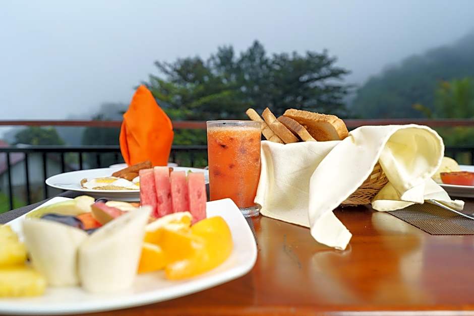 Hotel Travellers Nest