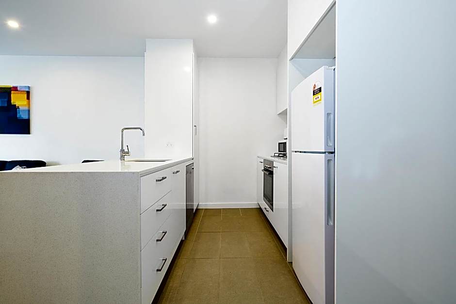 Melbourne Knox Central Apartment Hotel