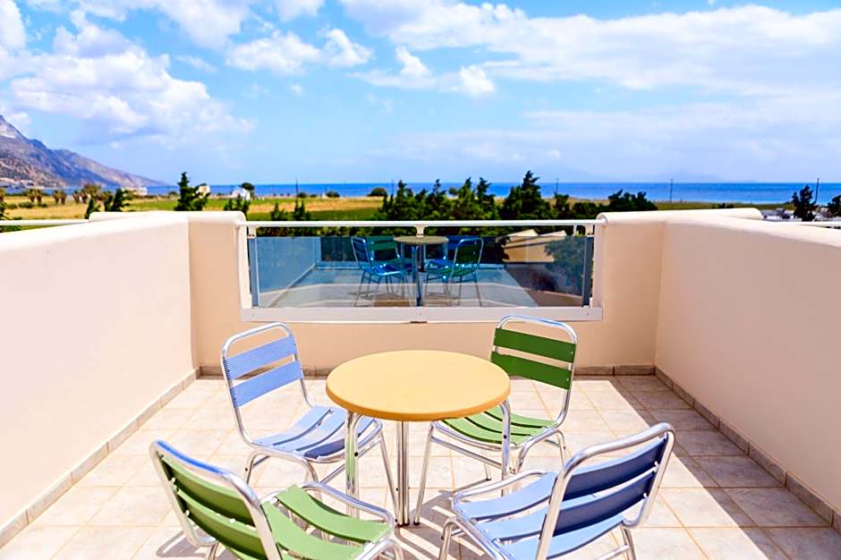 Sovereign Beach Hotel