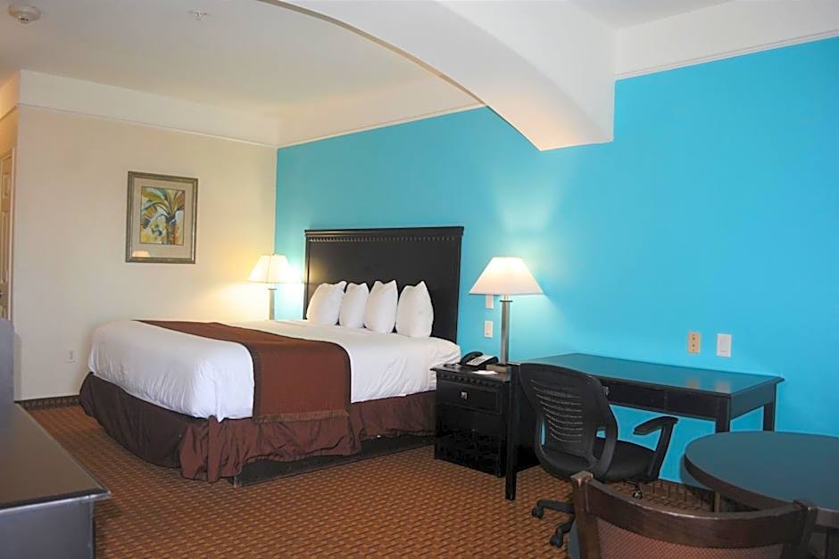 Baymont by Wyndham Galveston