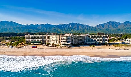 Kensington Resort Seorak Beach
