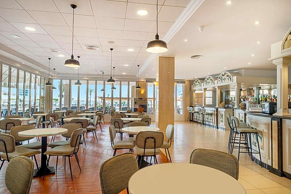 Peñiscola Plaza Suites