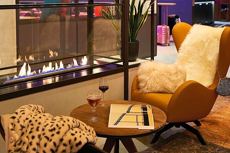 Moxy Brussels City Center