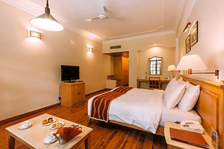 Super Deluxe Room with Small Balcony( Bathtub) - 15% Discount on Spa Therapies