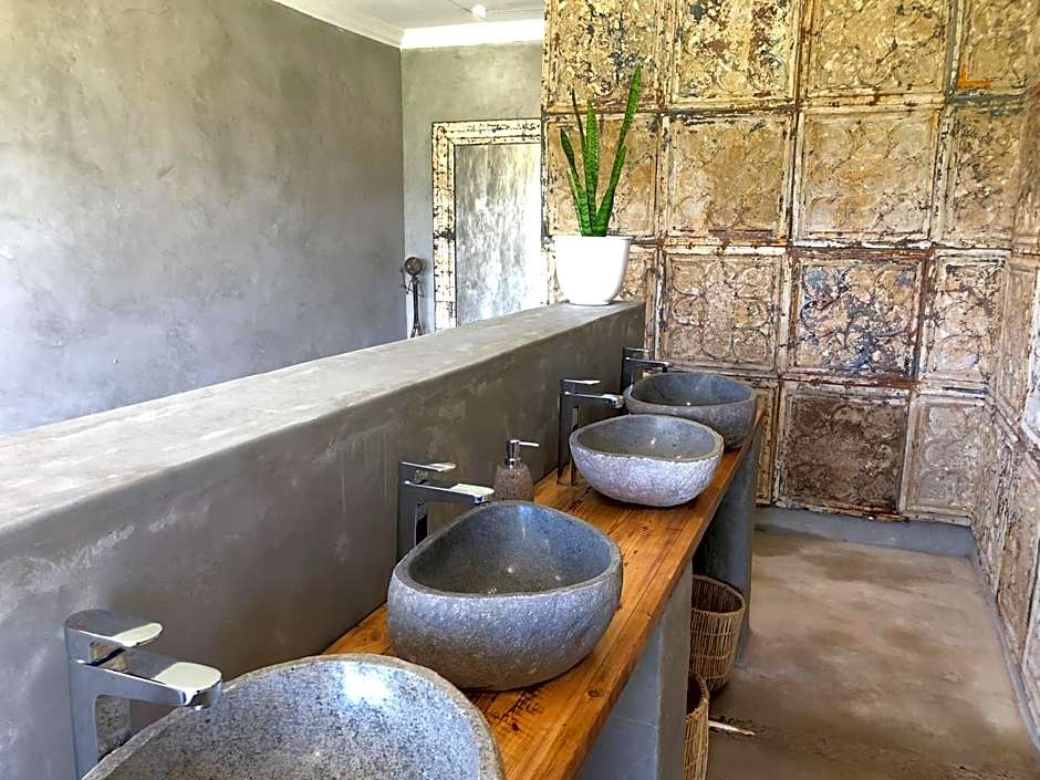 Grey Goose Game Lodge