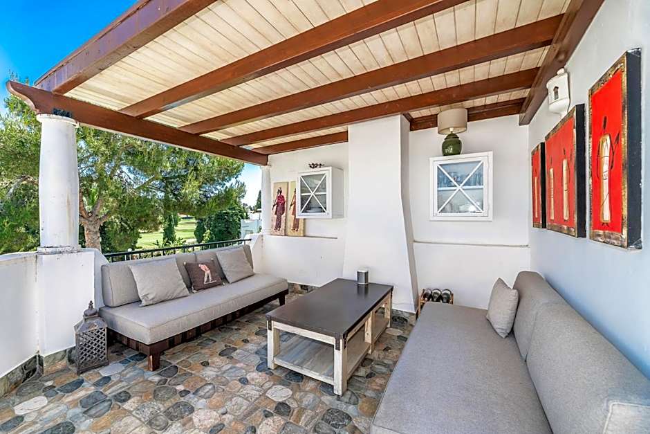 Townhouse at Los Naranjos GC