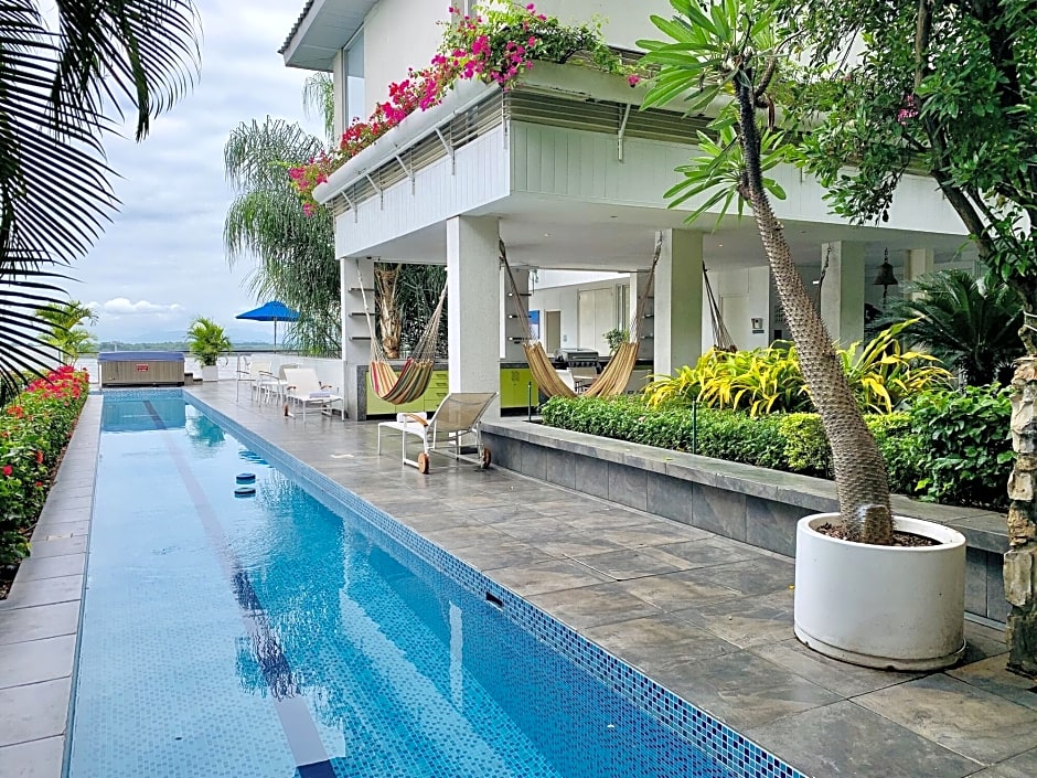 Hello! Casa de las Peñas Siglo XXI