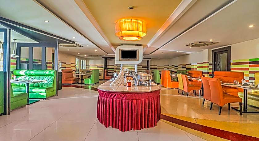 Treebo Premium Metropolis