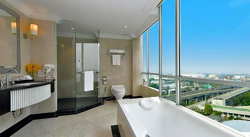 Miracle Grand Convention Hotel