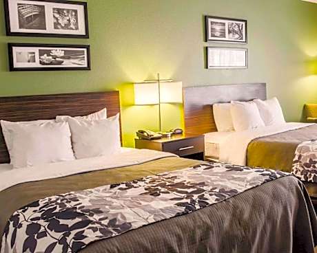 Queen Room with Two Queen Beds