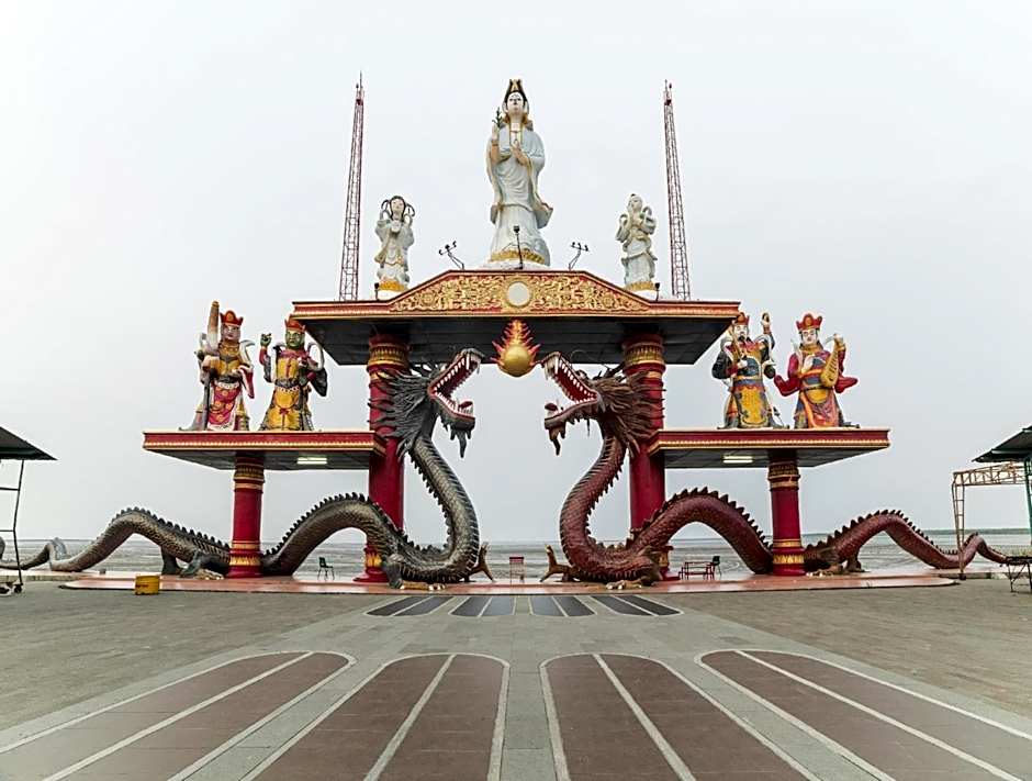 Hotel O Surabaya City Center Near Wonokromo Station