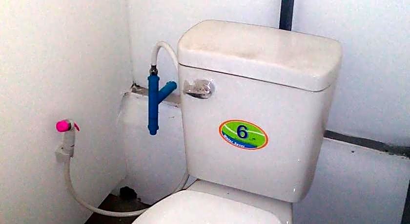 Chill Chill Long Beach Hostel