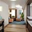 Candlewood Suites Lenexa - Overland Park Area By IHG