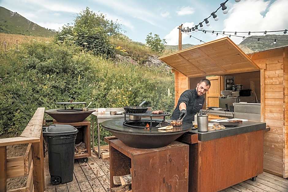 Les Cèdres - Hôtel - Restaurants - Spa