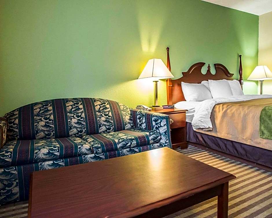 Quality Inn Mill Hall