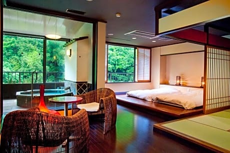 Japanese Style Room with 10 to 12.5 Tatami