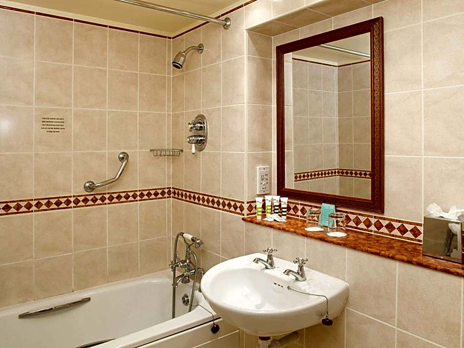 Winchester Wessex Hotel by Sunday