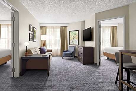 Suite, 2 Double Bed Non Smoking (2 Double Beds)