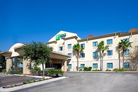 Holiday Inn Express Hotel and Suites Alice, an IHG Hotel