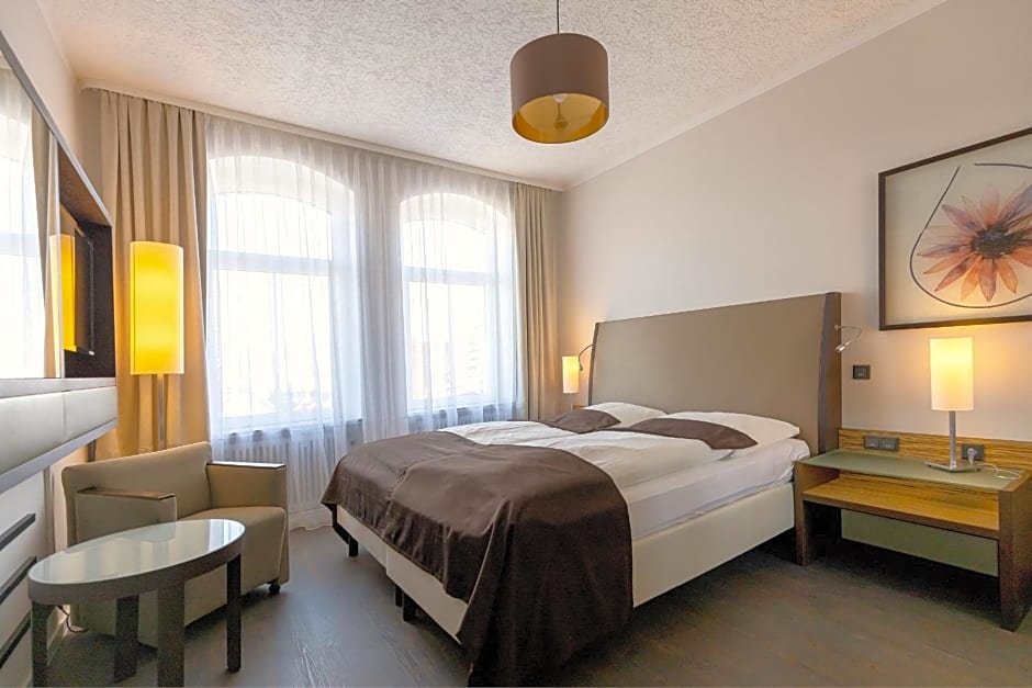 Hotel garni " Am Domplatz"