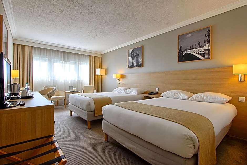 Hotel Inn Paris CDG Airport 