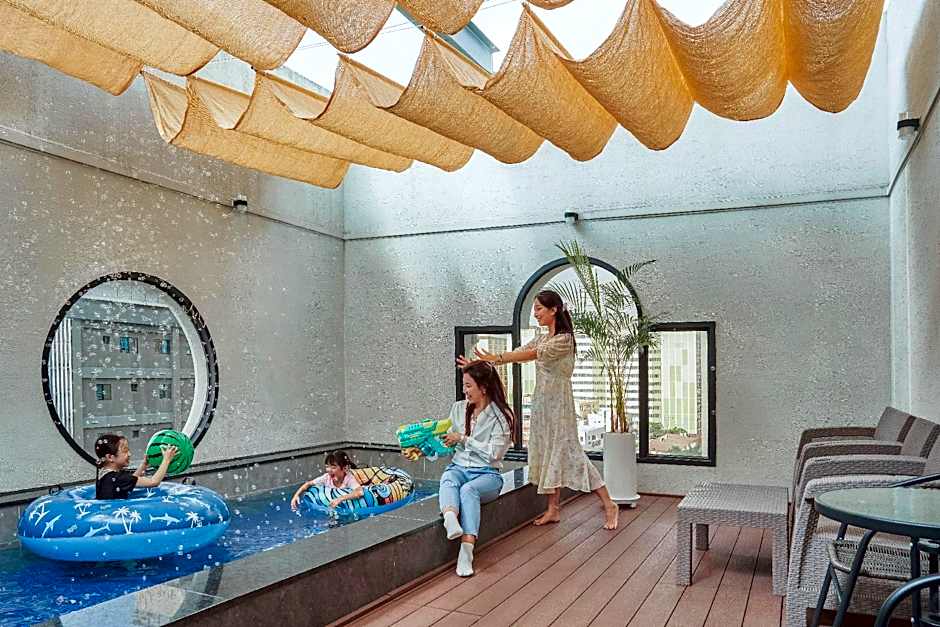 cloud in hotel mokpo