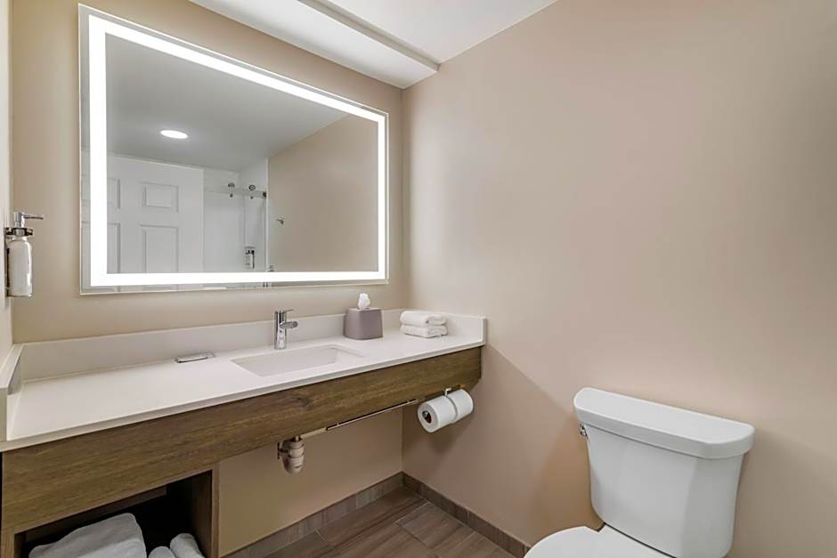 Holiday Inn Express Biddeford by IHG