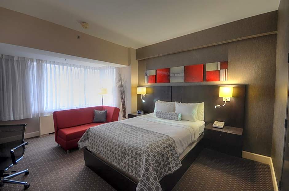 Armon Plaza Montreal Airpt, Trademark Collection by Wyndham