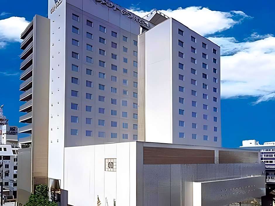 Cypress Garden Hotel