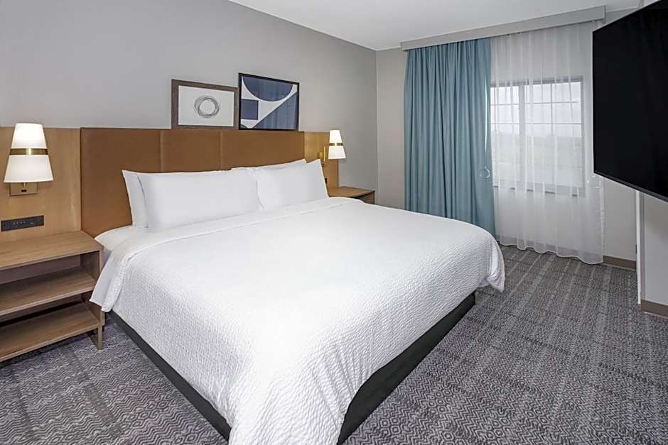 Staybridge Suites Williamsville - Buffalo
