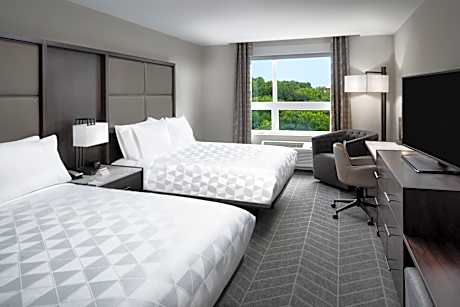 Standard Room with Two Queen Beds
