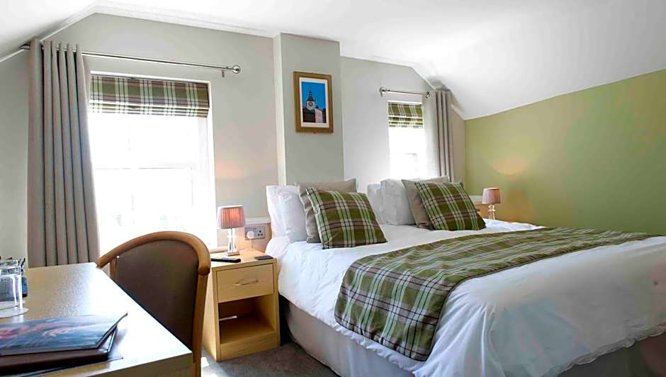 Rose and Crown Hotel