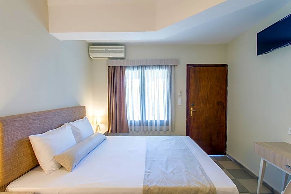 Maistrali Beach Studios