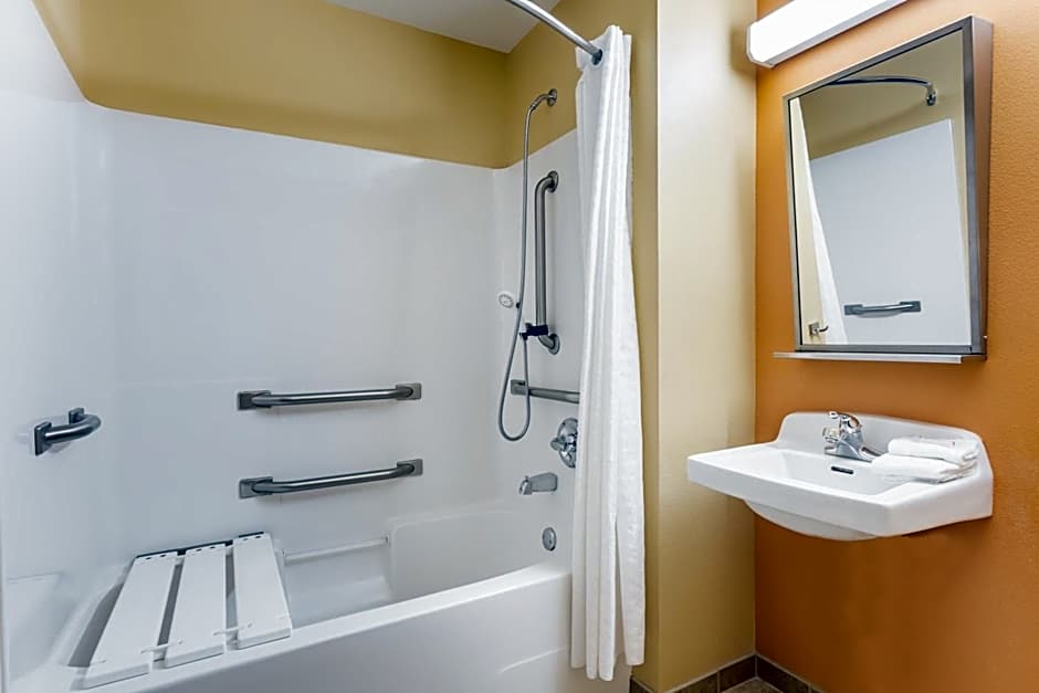 Microtel Inn & Suites By Wyndham Anderson/Clemson